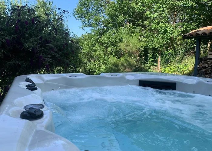 بيت للعطل La Bastide Piscine Et Jacuzzi